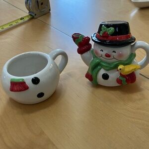 Too Good Gourmet‎ Snowman teapot and mug set vintage with yellow canary